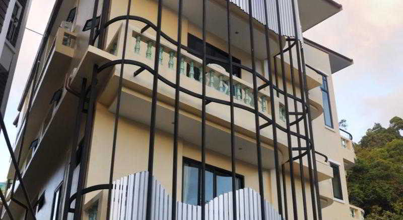 The Wave Hotel Patong Sha Phuket Exterior photo