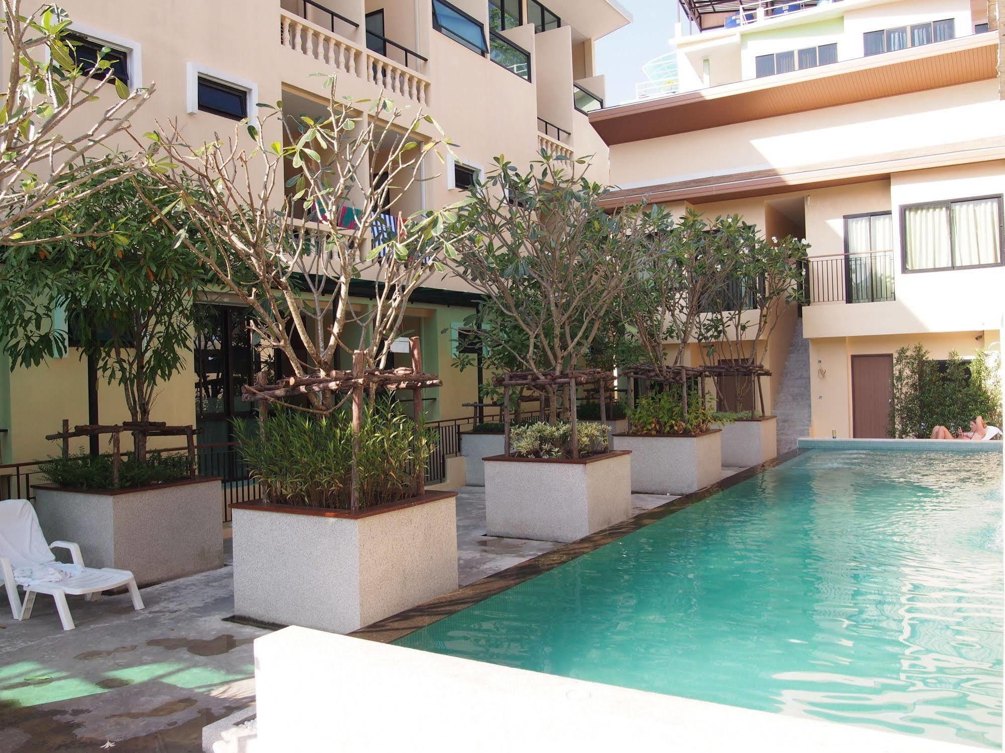 The Wave Hotel Patong Sha Phuket Exterior photo